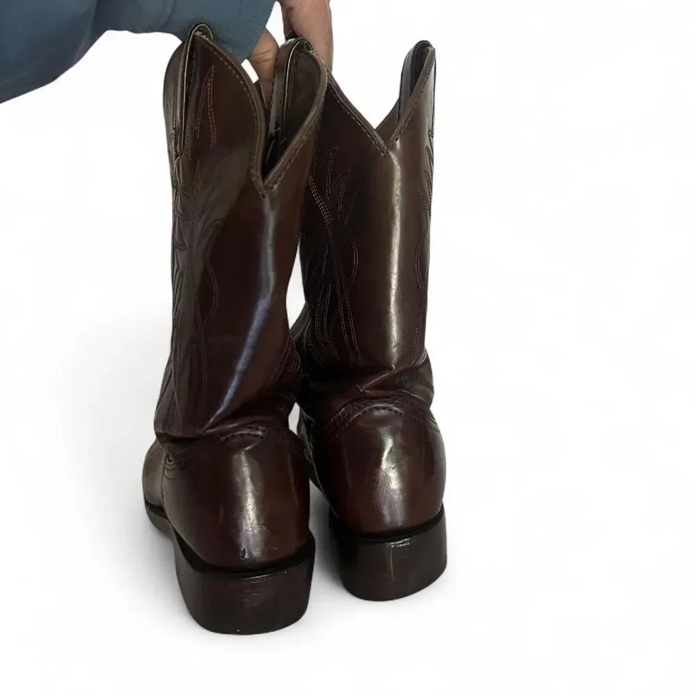 Justin Brown leather cowboy boots with a western vibe mens size 10D